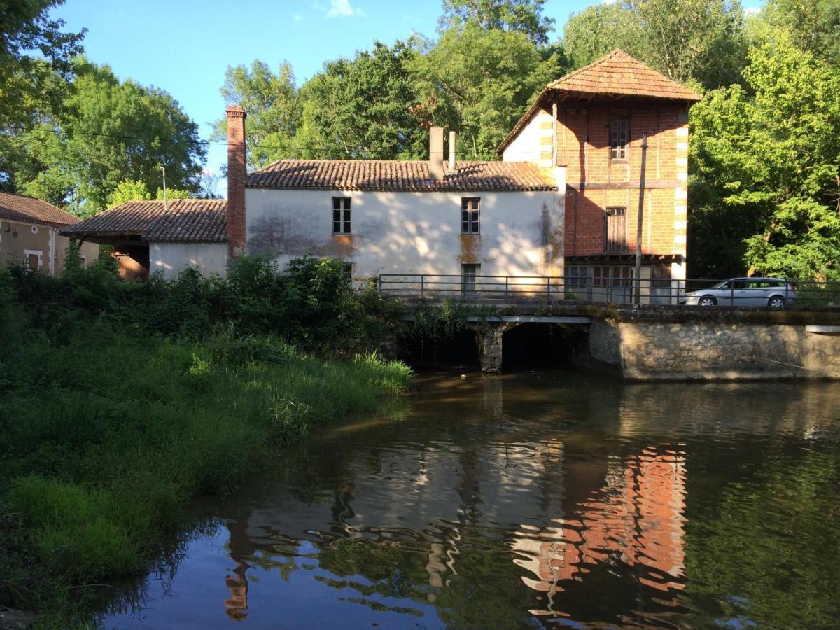 Le Moulin Scalagrand Bed & Breakfast Mazieres  ภายนอก รูปภาพ